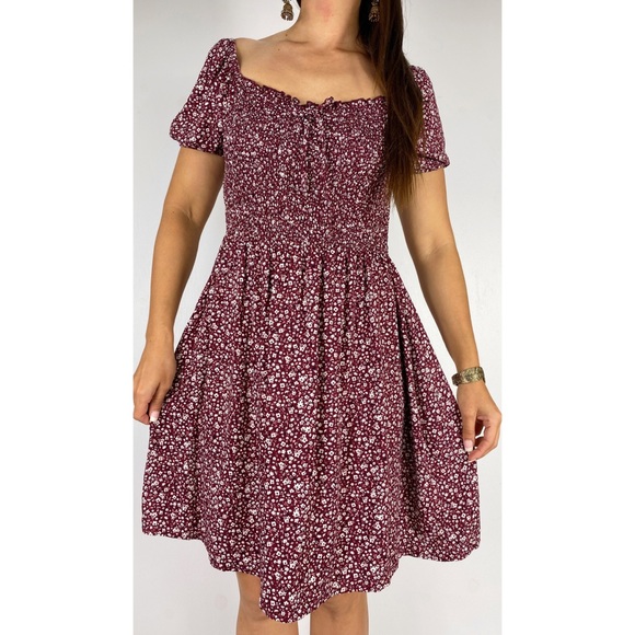 JAY JAYS Dresses & Skirts - JAY JAYS Maroon Floral Print Shirred Dress Size 16